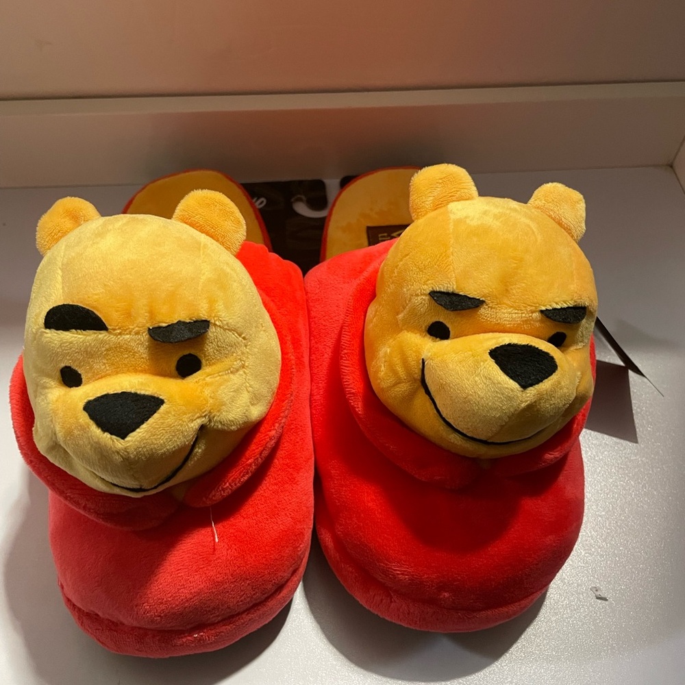 Adult Disney Winnie The Pooh Plush Slippers-New
